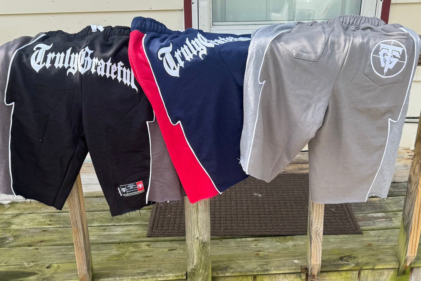 TrulyGrateful Essential Shorts (Red/Blue)